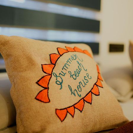 Summer Beach House Alleppy Beach アーラップーザ県 エクステリア 写真